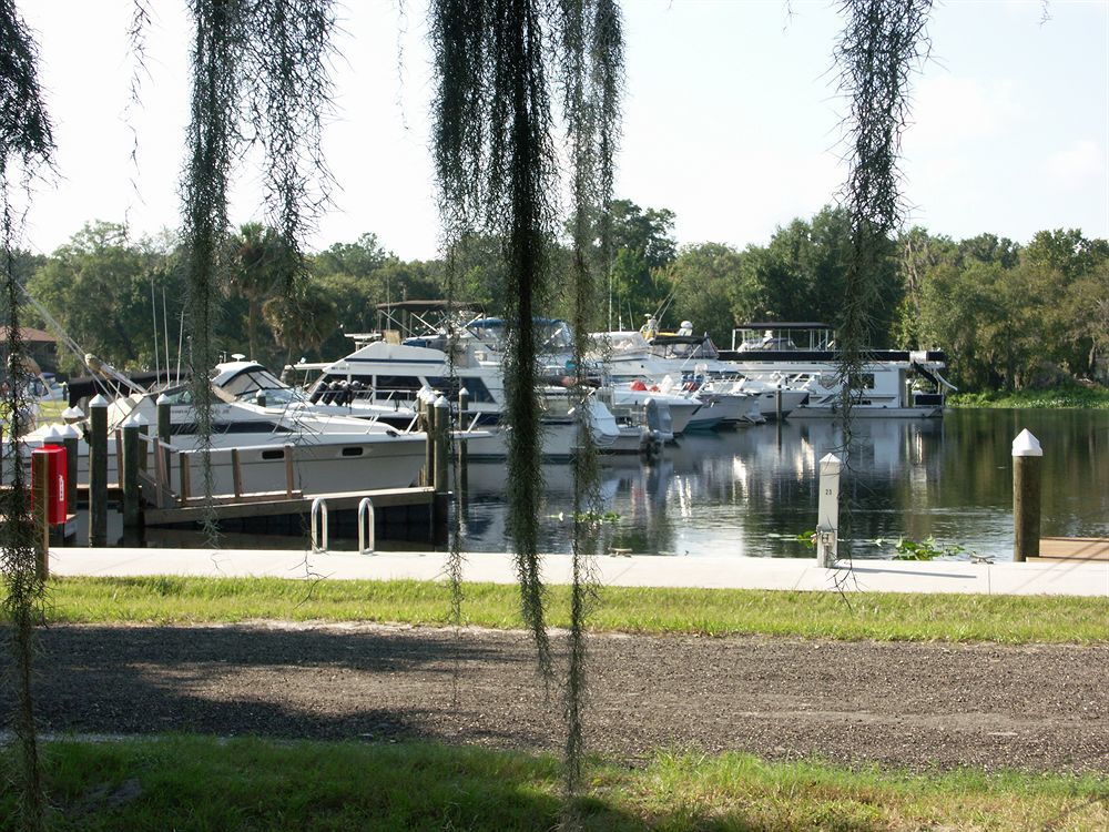 Big River Marina & Lodge Astor Εξωτερικό φωτογραφία